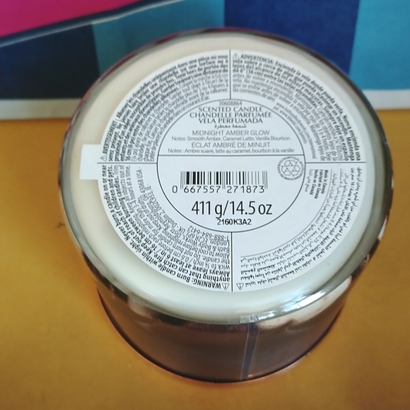 Brand New Bath & Body Works Midnight Amber Glow 3 Wick Candle - Picture 3 of 4